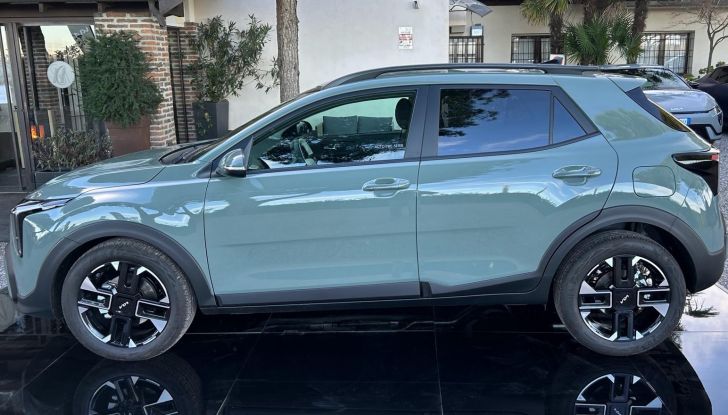 Kia Stonic 2026 prova su strada, motori e prezzi - Foto 10 di 13