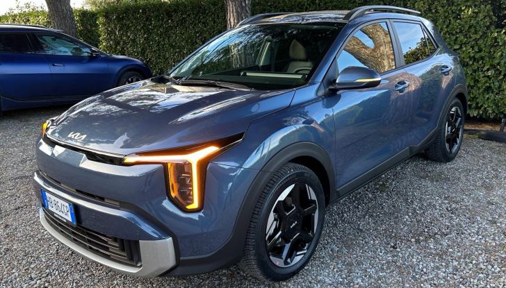 Kia Stonic 2026 prova su strada, motori e prezzi - Foto 12 di 13