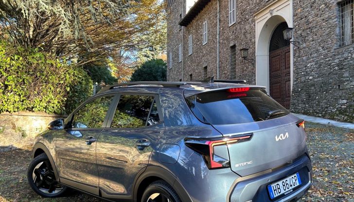 Kia Stonic 2026 prova su strada, motori e prezzi - Foto 6 di 13