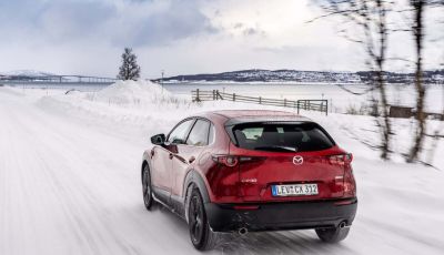 Guida invernale: i consigli Mazda per affrontare neve e ghiaccio in sicurezza