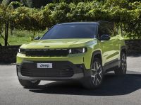 Jeep Compass 2026: le versioni e-Hybrid Plug-In e 4xe svelate al Salone di Bruxelles