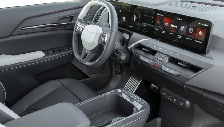 Kia EV5 2026 prova su strada, prestazioni e prezzi - Foto 8 di 12