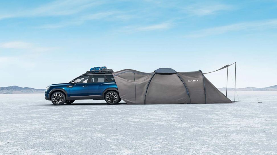 Dacia Bigster 2026: approccio outdoor, design funzionale e accessori inediti