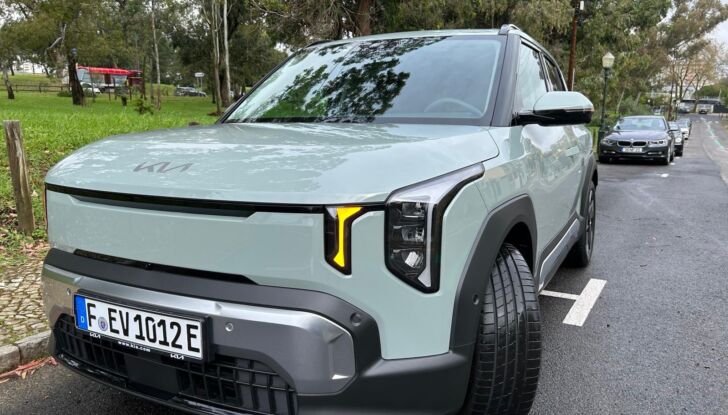 Kia EV2 prova su strada, dati tecnici e prezzi - Foto 4 di 10