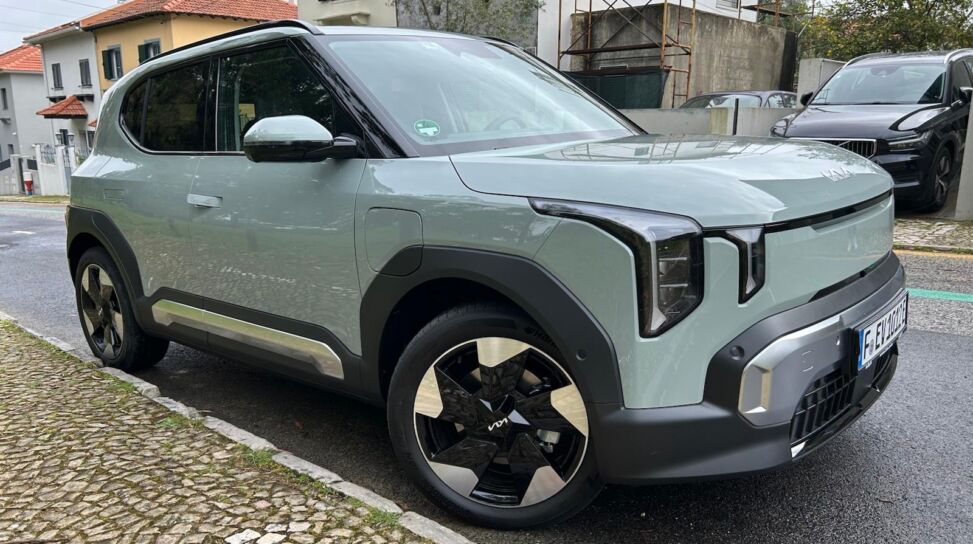 Kia EV2 prova su strada, dati tecnici e prezzi