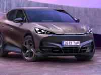 Nuova Cupra Tavascan: l’elettrica si evolve tra tecnologia e accessibilità