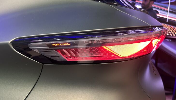 Nuova Cupra Raval dati tecnici, design e prezzo - Foto 4 di 19