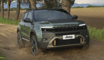Jeep Avenger 2026: arriva il restyling del SUV compatto, con novità su estetica e motori