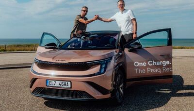 Skoda Peaq 2026: 936 km con una sola ricarica per il SUV elettrico a sette posti
